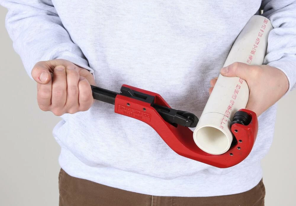 Brand new 🔥 REED Quick Release™ 3/8 - 3-1/2 in. Tube Cutter For PVC 💯 - Image 3