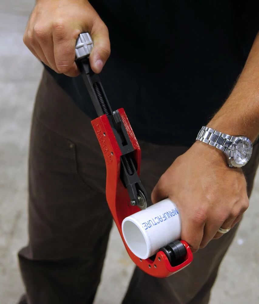 Brand new 🔥 REED Quick Release™ 3/8 - 3-1/2 in. Tube Cutter For PVC 💯 - Image 4